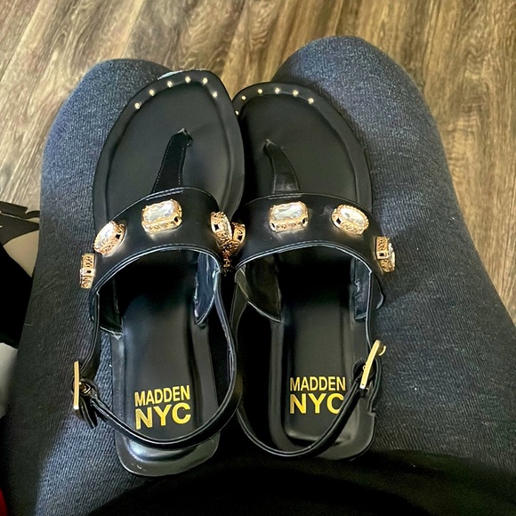 madden NYC Shoes - Summer sandals